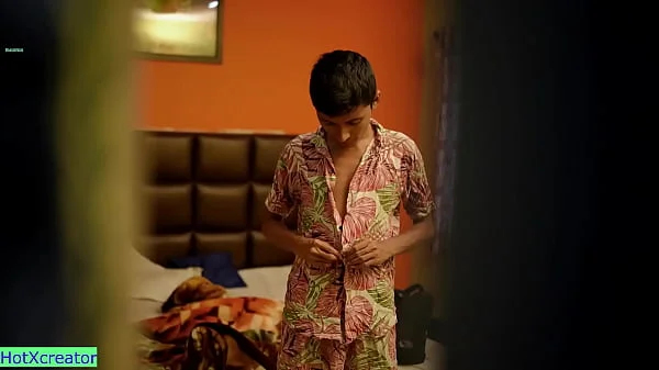 18yrs boy fucking beautiful roommate! Naughty Bhabhi Sex videos