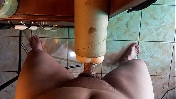 Follando vagina de goma hasta correrme videos