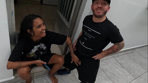 Pitoco chegou junto da ninfeta e quer meter o ferro - Jasmine Santanna videos