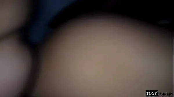 ¡Oh no! ese es el agujero equivocado.. Ay ¡Duele!, por favor no me jodas el culo. Lo siento nena! no es mi culpa que te pones demasiado lubricante. videos