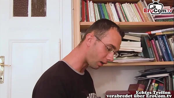 Dünne deutsche kurze Haare friseurin Milf macht amateur Sex Casting videos