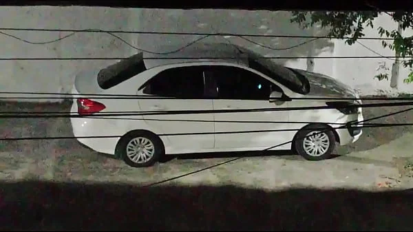 fode com amante no carro na frente de casa e volta cheia de porra sorridente videos