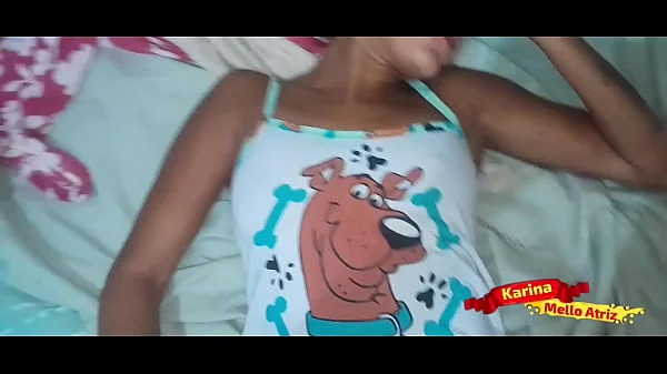 Enteada fofa sem sela com padrasto. videos