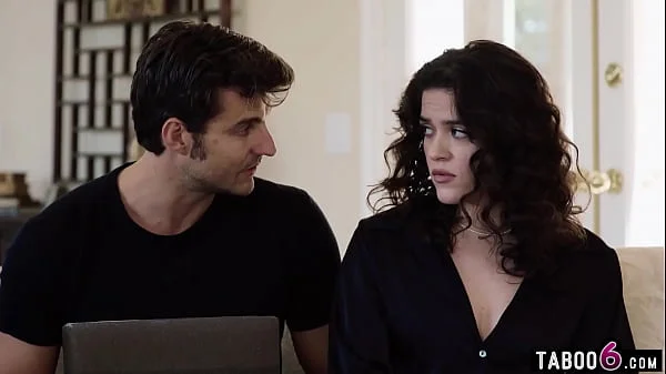 Computer technician finds porn on latina MILF Victoria Voxxx her pc videos