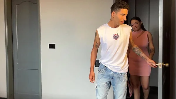 Busty masseuse relieves my knee pain by massaging my cock - Daniela Gomez & Thiago Lopez videos