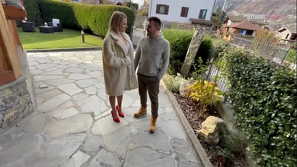 Christmas Gift: A Huge Cock in My Pussy While My Husband Films videos