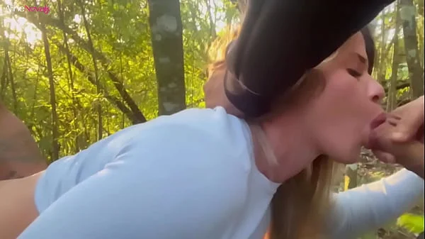 No parque loirinha fica com a BOCA CHEIA DE LEITINHO após chupar duas rolas ao mesmo tempo - Aline Novak videos
