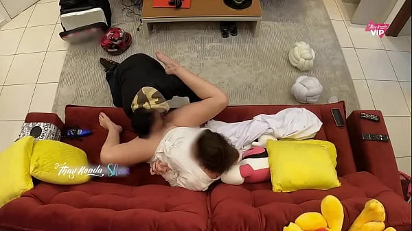 Hot wife accepting the delivery man and having sex with him on the sofa at home with English subtitles videos