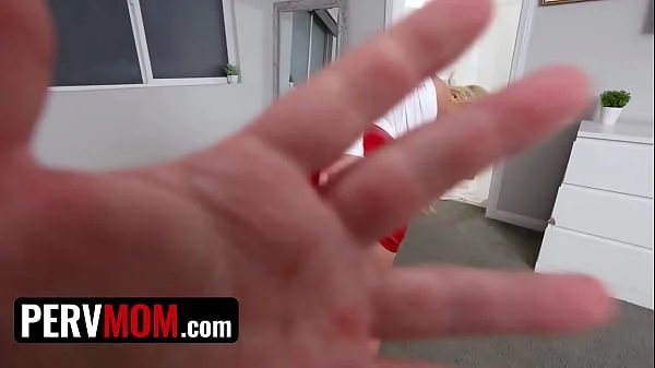 Sexually Frustrated Stepmom Feeds Stepson Her Pussy For Dinner videos