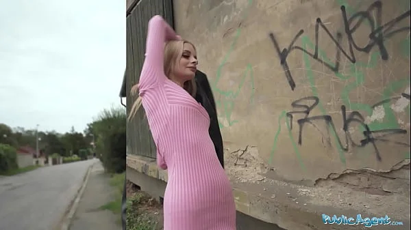 Public Agent A Genuine model prospect gets on her knees for a big cock fucking videos