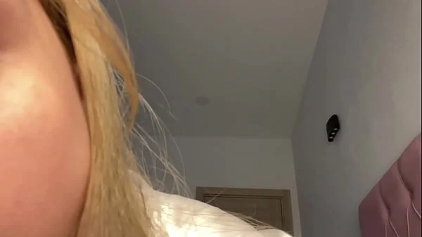 Good morning with your lovely girlfriend. Feel loved ? POV / VIRTUAL SEX videos