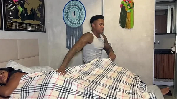 MARIDO E PEGO TRANSANDO COM AMIGA DA ESPOSA videos