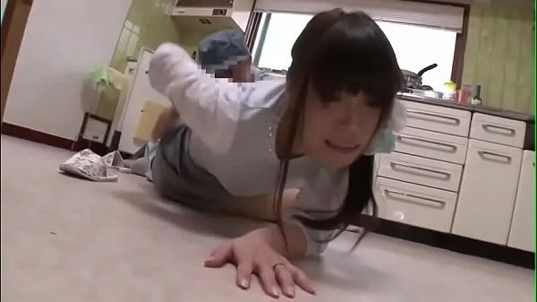 Japanese Housewife to squirt by a plumber - squirtplus.com videos