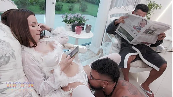 Naughty Housewife Jenifer Low gets anal fisted by Ob Slave Nat and gets fucked by 2 big cocks with intense double penetration & pissed all over videos