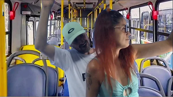 Jovem estudante encoxada e fodida no ônibus em público! videos