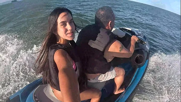 Loucuras no Jet Ski no mar do Guarujá - SP videos