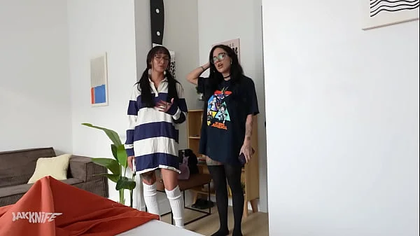 Sharing a bed with BIG TITTY GOTH GIRLS - Effy Cutie & Natasha Noel videos