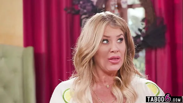 Reverse gangbang by free use MILF sluts banging a young guy videos