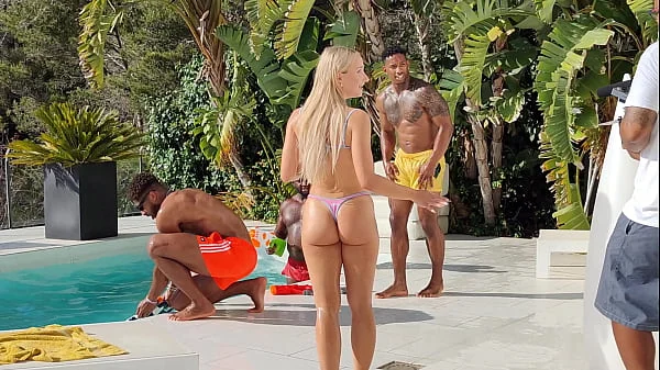 BTS - BBC GangBang Chloe Chevalier Parte 1 videos