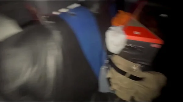 Em Salvador tudo acontece, amigos transam no pelo no meio da rua com carros passando! videos