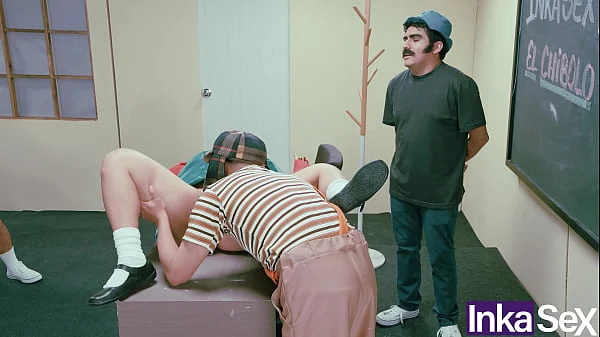 Kikin y Doña Rosinda cometen el pecado más oscuro en la escuelita del Chibolo  18 videos