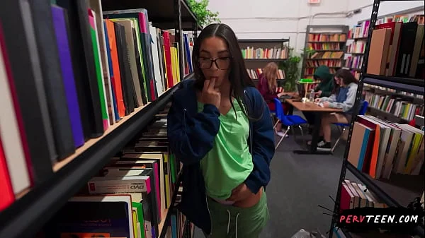 Risky Sex in Class Beside Clueless Classmates – PervTeen videos