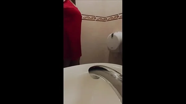اوسخ سكس عربى فضيحة ياسمين شرموطة المنصوره دخل زبرك كله بت اللبوه لابسه قميص احمر فاجر videos