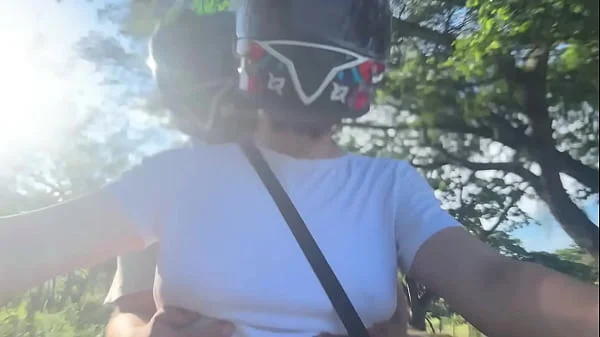 Recogí Un Cliente De DIDI Sin Sostén y Se Dio Cuenta De Mis Grandes Tetas videos