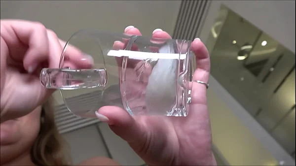 PERVERSESTES VIDEO!!! Doppelt Sperma und Rotze im Glas! videos