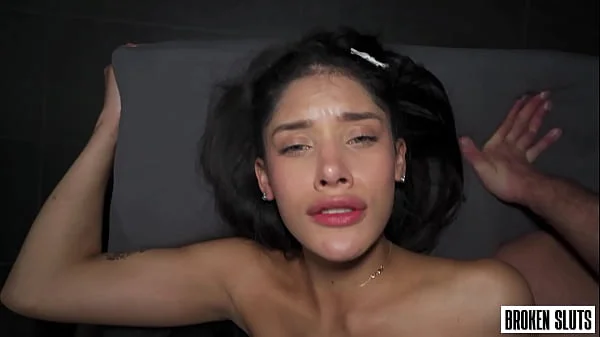 Columbian Teen SCREAMS For A Creampie videos