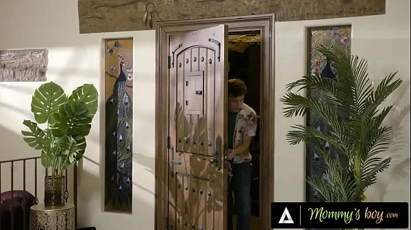 MOMMY'S BOY - Horny Stud Sneaks In Neighbor MILF Lauren Phillips's House For Secret Sex Affair videos