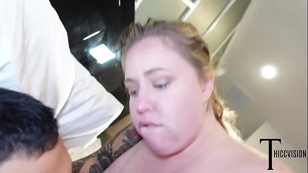 MOM BOD MILF SHARES HER HOLES WITH TWO COLLEGE GUYS videos