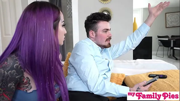 Determined Vixen Val Steele Strikes A Deal for Stepdad with An Apology He Can't Refuse videos