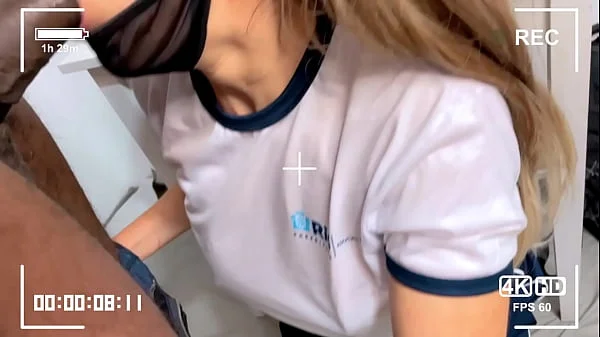 ESCOLA DO RIO VAZOU ALUNA COM PROFESSOR E ELE FOI DEMITIDO videos