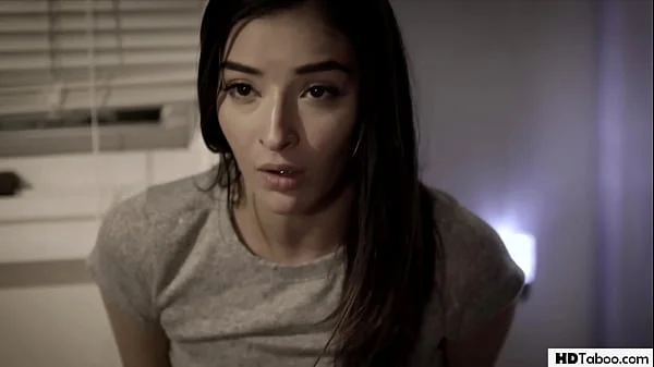 Pervert strikes again - Jaye Summers and Emily Willis videos