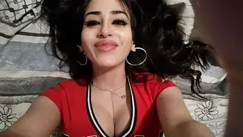 Neyla Kim beurette Bull 66 Body Egyptian Red Sexe gros seins aime baiser videos