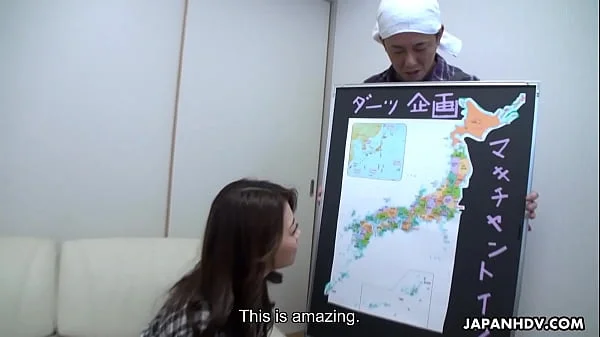 Japanese woman, Maki Hojo sucks dick in a car, uncensored videos