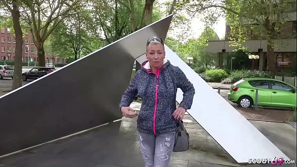 GERMAN SCOUT - MUTTER MANDY IN DEN ARSCH GEFICKT BEI CASTING videos