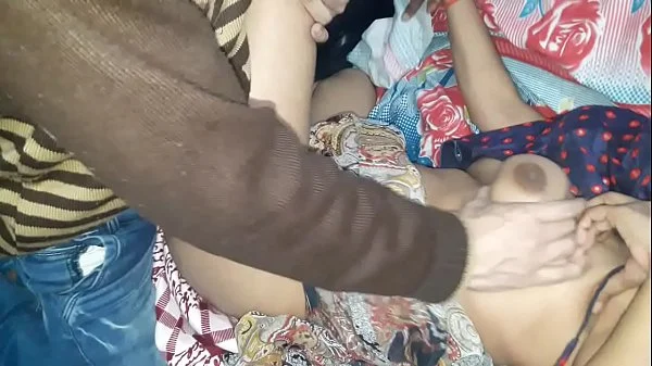 पहली बार किसी और के साथ करने में कैसा लगता videos