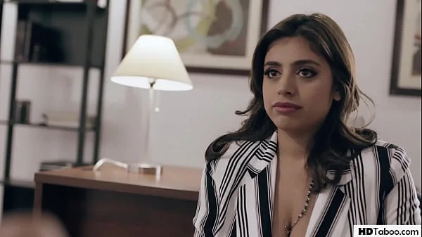 Ella Knox has fear of sex videos