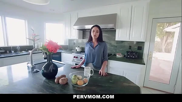 Brooke Beretta In Titty Fucking Talent videos