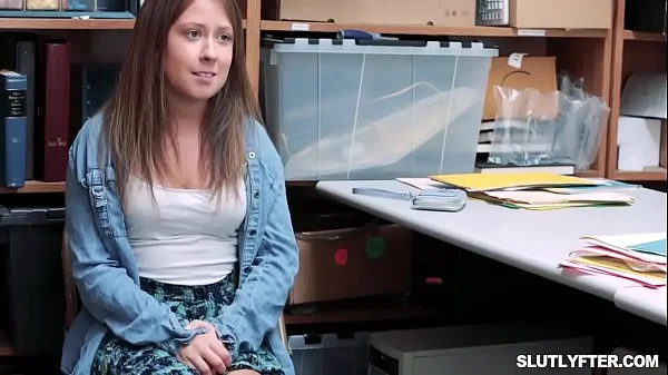 LP Officer gives Bellas pussy a hard penetration! videos