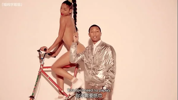 Robin Thicke - Blurred Lines videos