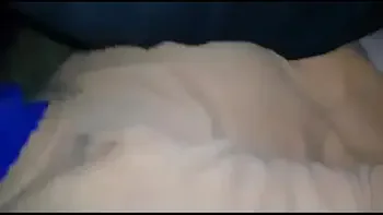 Sacandole la virginidad a mi amigo videos