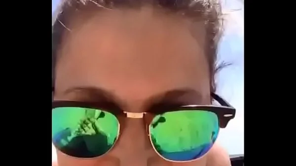 Par de viejas en playa exhibicionista videos