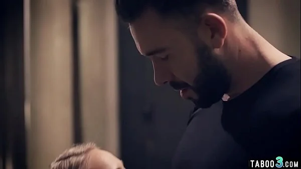 Chubby homeless teen offers hairy pussy for a room videos