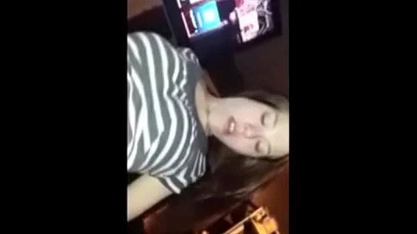 Jeune Française Se Fait Baisée En Direct Sur Snap faites un don https://bit.ly/2lHNr0I videos