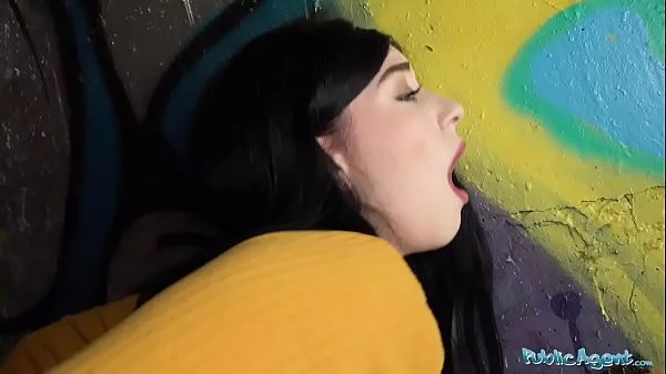 Public Agent Cash tempts busty American Amilia Onyx to fuck videos