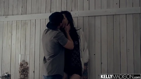 Tattooed Babe Rocky Emerson's Smooth Pussy Filled With Cum videos