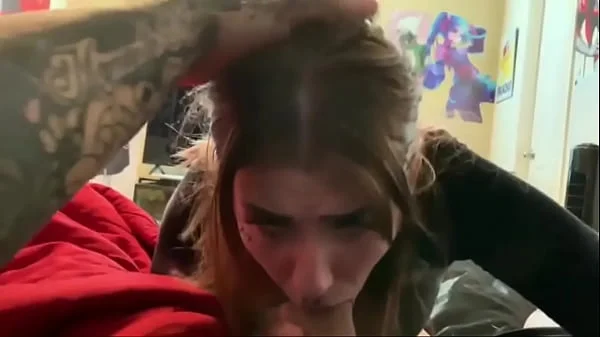 Excitante chica tatuada con una hermosa vagina videos